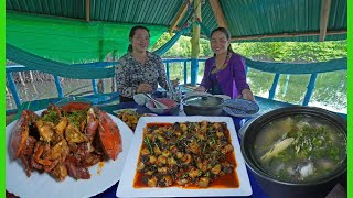 Breakfast At Bak Klorng Market Koh Kong, Visit Boeng Kachang, The Village That Offers Fresh Seafood.