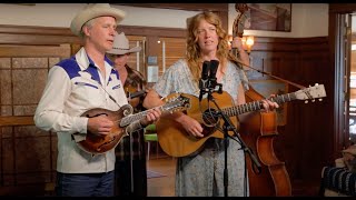 Caleb Klauder &amp; Reeb Willms Country Band - Same Little Heart