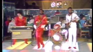 The Chicago Party - Universal Togetherness Band &quot;Pull Up&quot;