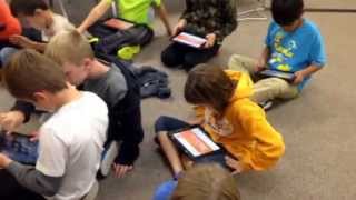 3rd Graders Using Nearpod and Common Sense Lesson on Digital Citizenship. October 2015 #ByronBears