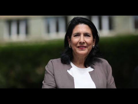 ვინ იღებს პრეზიდენტის მიწვევას - ოპოზიცია სალომე ზურაბიშვილმა საახალწლო ღონისძიებაზე დაპატიჟა