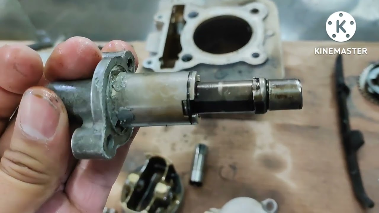 Fazer  com barulho na parte de cima , comando e balancins danificado, gambiarra no acionador !