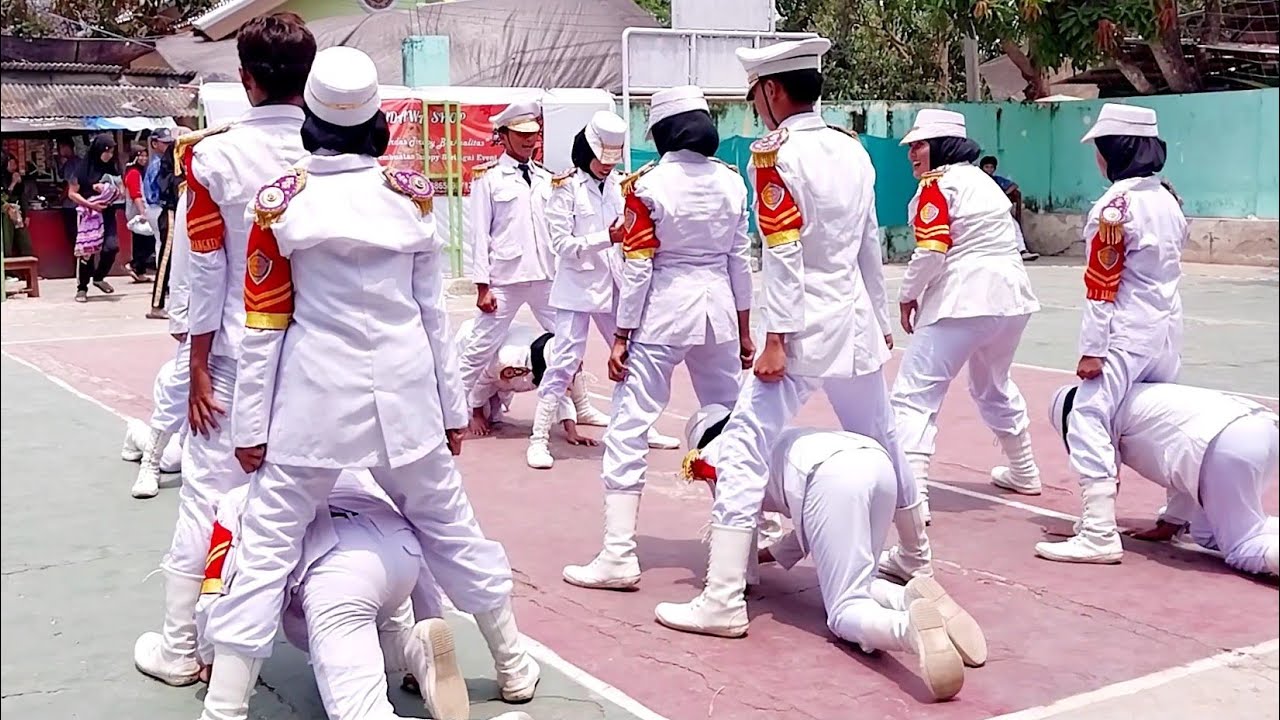 UNIK!! PASKIBRA SMPN 1 KRANGKENG LKBB GARIS BESAR 3