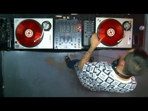 Isaac G (Zulo Room)