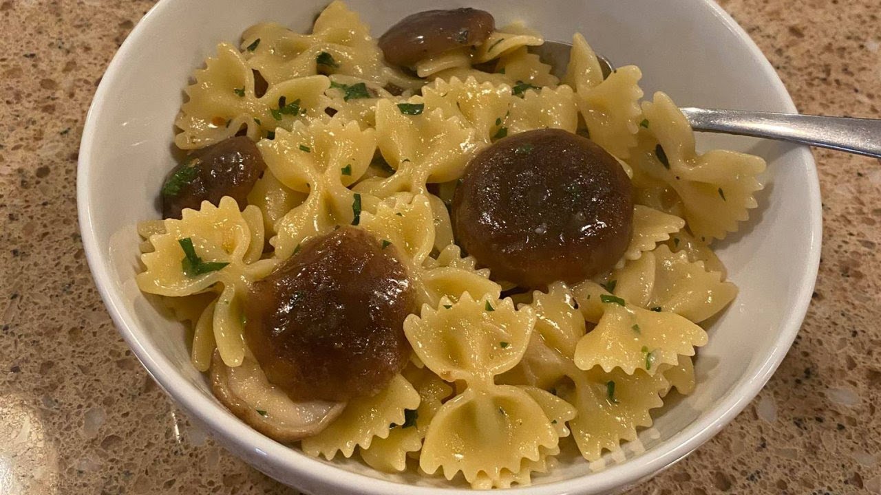 How To Make Farfalle with Shiitake Mushrooms | Scott Conant | Rachael Ray Show