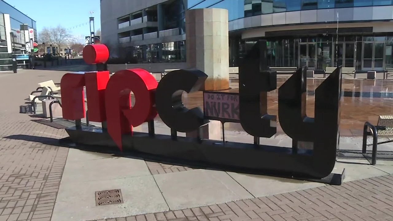 'We Love You Nurkic' billboard goes up in Portland ahead of Trail Blazers' final regular season home game