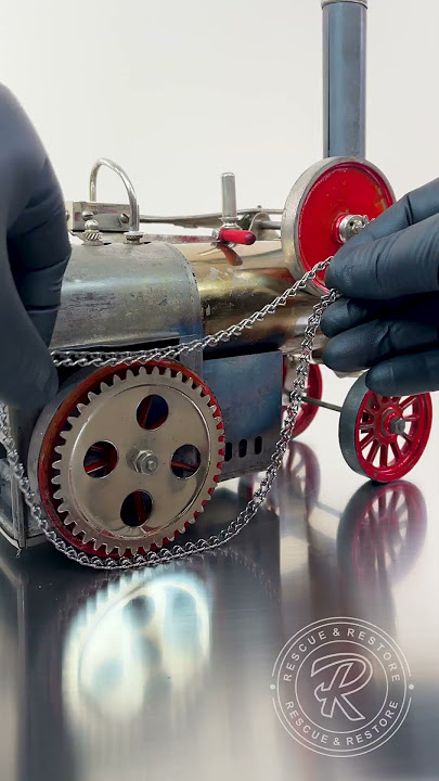 1924 Rolling Steam Engine Tractor In Action