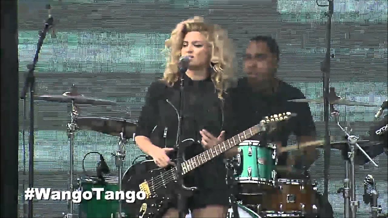 Tori Kelly - Expensive & Should've Been Us (Wango Tango 2015)
