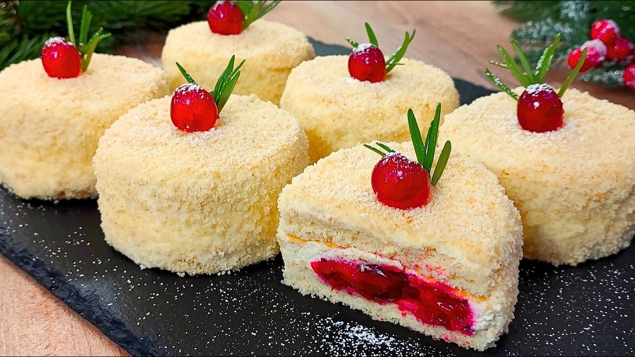 Самый известный летний десерт за 15 минут. Невероятно вкусный торт.