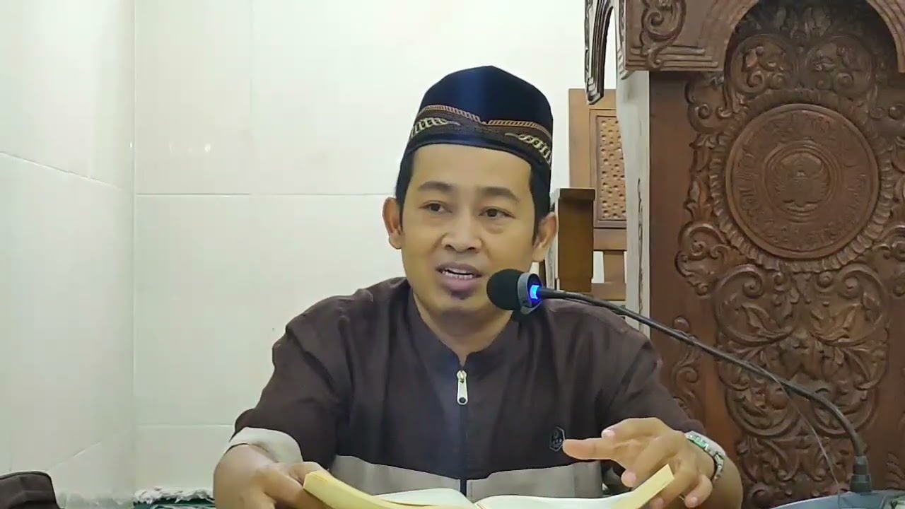 Hukum Musik Menurut Muhammadiyah Dan Imam 4 Madzhab - Ustadz Mujiman