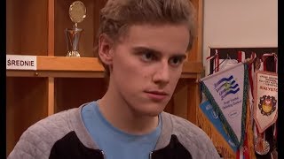 Uczeń W Końcu Poznał Swoją Biologiczną Matkę, Niestety Okazała Się Alkoholiczką... Szkoła Odc. 692