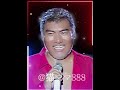처음 옷을 벗고 노래 불렀다는 나훈아 선생님 한번 벗고 나니까 단추 하나 잠그는건 이제 별거 아니라고 하시는 #part47