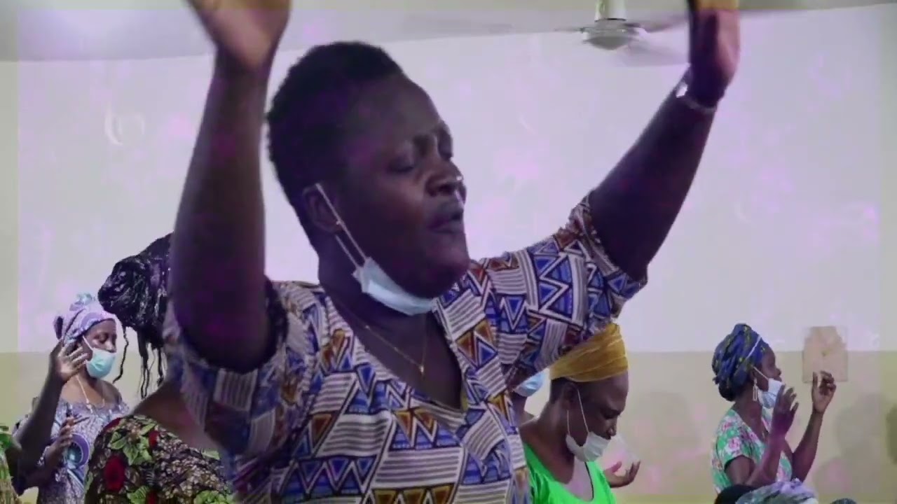 ELDER SETH YAW PEASA AND TEAM IN EGLISE DE PENTECOTE DU TOGO, PAROISSE DE LOME SOLIDARITE. SUND. EVE