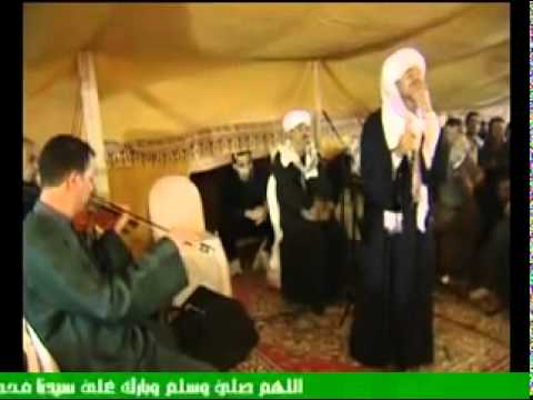 الشيخ امين الشناوى فى حفلات دوله الكويت الشقيقه تحياتى افكار على عيد التكرونى