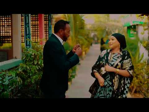 AYAAN ARAGSAN FT DEEROW QALBI KUGU KALSOONBAAD QASNADIISA TAHAY ABID OFFICIAL Clip MUSIC VIDEO 2025