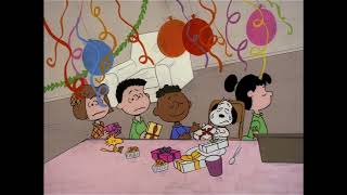 Snoopy Daps Up Franklin