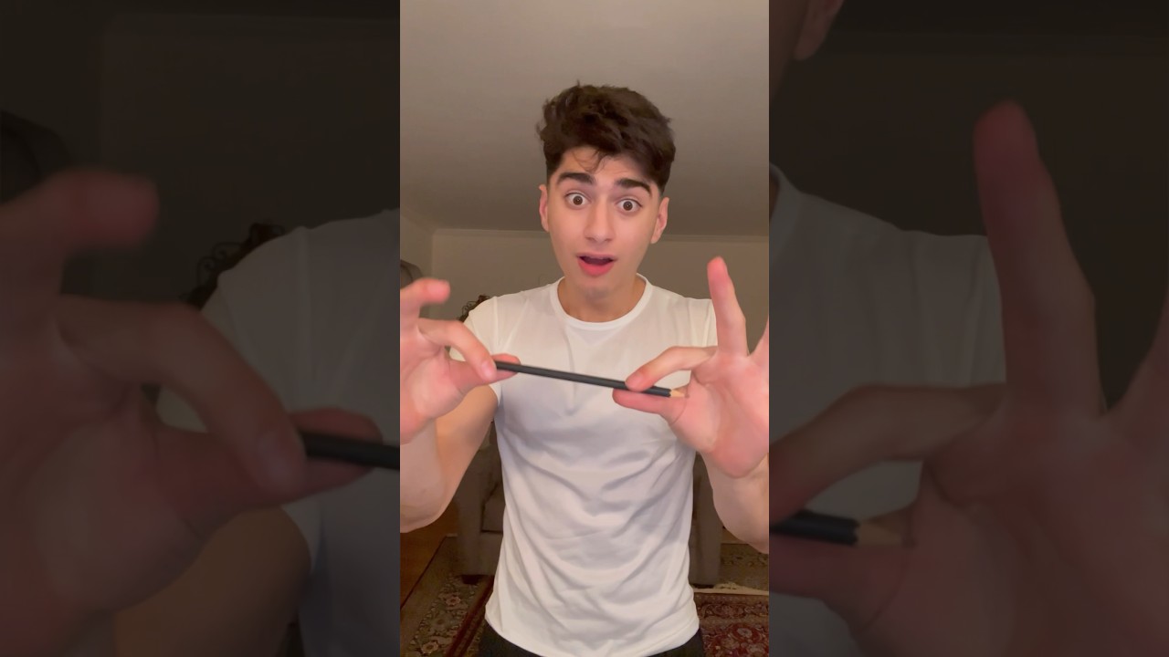 YouTube पर BENDING PENCIL MAGIC TRICK TUTORIAL 😱🤩 देखें YouTube पर BENDING PENCIL MAGIC TRICK TUTORIAL 😱🤩 देखें