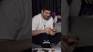 Balıkçı mı kokuyor yoksa başka bir şey mi? 🐟 #kicktürkiye #aynısinemalar #gokhanoner