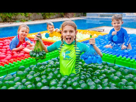 Vania Mania Kids Four Colors Water Balloons Challenge