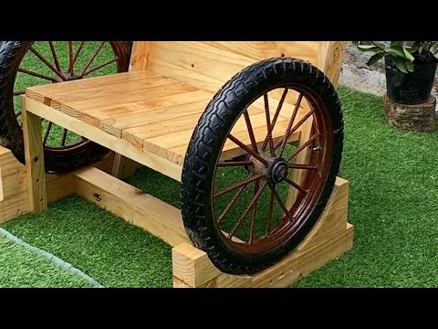 Breathtaking Backyard Ideas// Take Advantage Of Old Wheels And Wood To Create Surprises