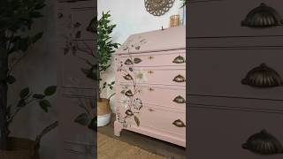 Pretty in Pink Floral Writing Desk Makeover #desk #homeofficedesign #officestyle #dixiebellepaint