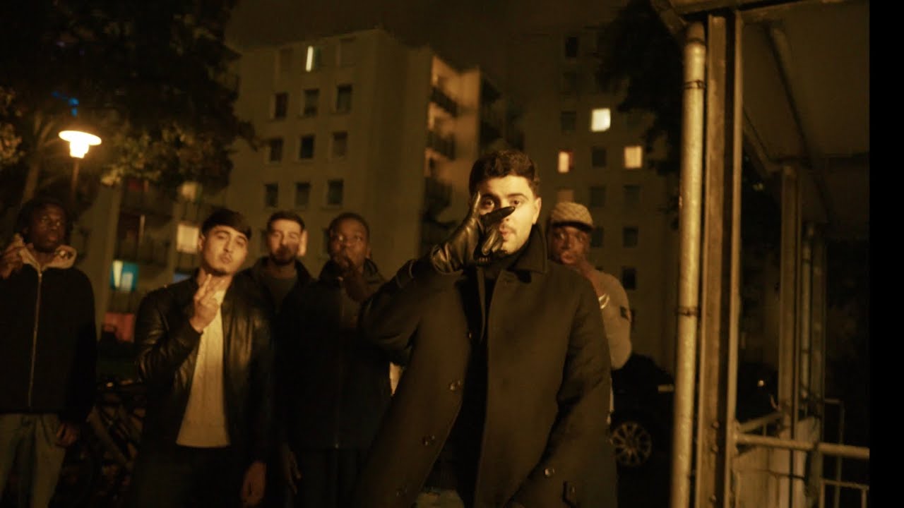Watch Hoti - Schaumbad on YouTube Watch Hoti - Schaumbad on YouTube