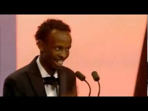 Video: Barkhad Abdi netoväärtus: Wiki, abielus, perekond, pulmad, palk, õed-vennad