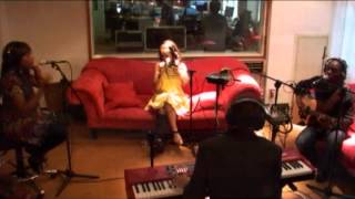 Rebecca Ferguson - Glitter &amp; Gold (live @ Roodshow)