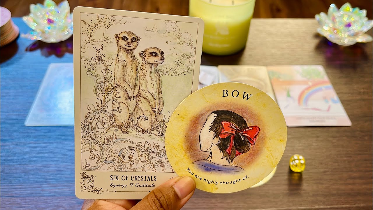 Кто-то молится за вас 🙏 Еженедельное гадание на Таро на март 2026 года