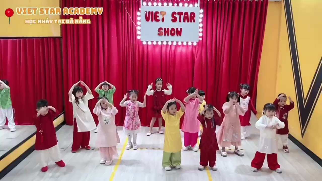 Dance Kid Về quê Ăn tết 