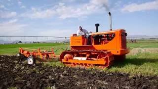 Allis Chalmers HD-11 Plowing