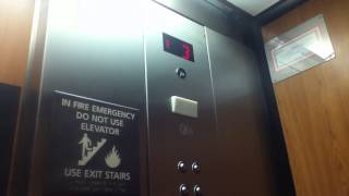 Schindler 300A Hydraulic Elevator @ Hampton Inn by Hilton in Oak Creek, WI