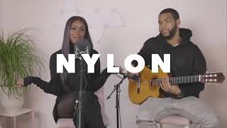 Justine Skye performance ao vivo no estúdio NYLON. (2017)