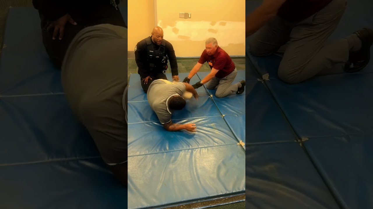 MCSO Staff Receive A Demo Of The G L O V E 