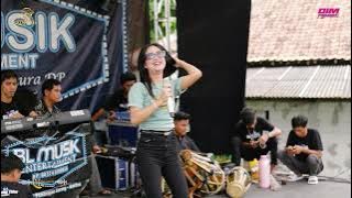 DUSTA- ERNACABE- BLMUSIK LIVE IN HANJUANG PAMARAYAN