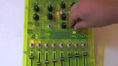 Mochika XL v.2 gate arppegiator demo