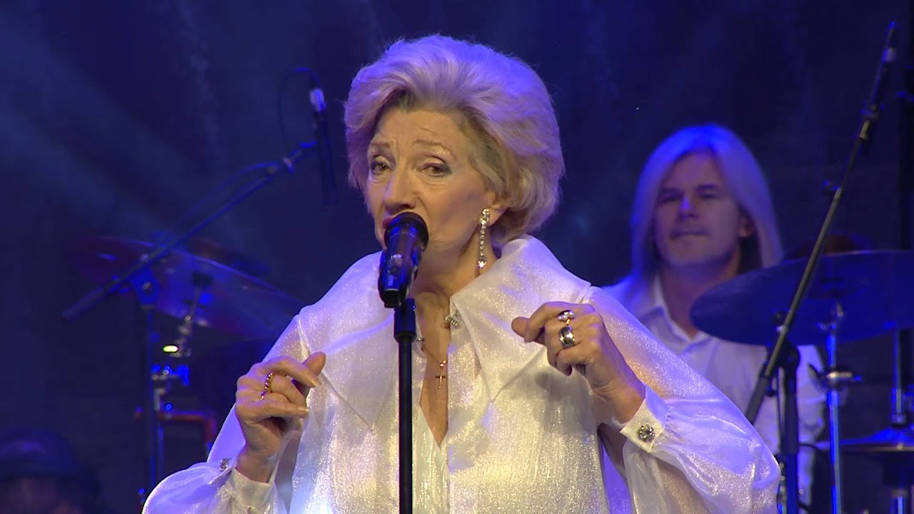 2015 Margarita Vilcāne Balta saule ar intro