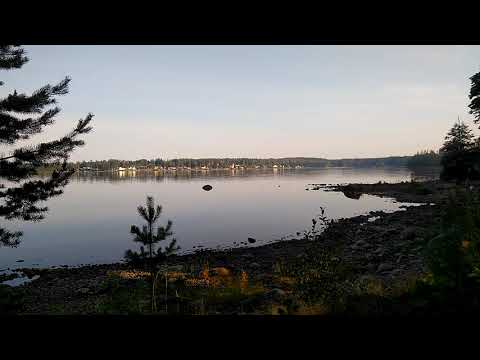 Первая ночь в кемпере, на берегу озера Венерн (Швеция)