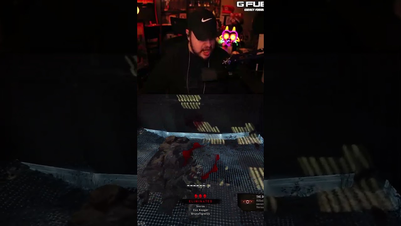 The last guy got some new Movement Tech 🤣  #shorts #gearsofwar