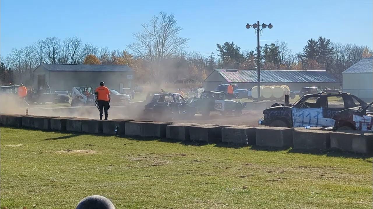 Pumpkin Smash Clean Up Derby, Pro Stock Trucks YouTube