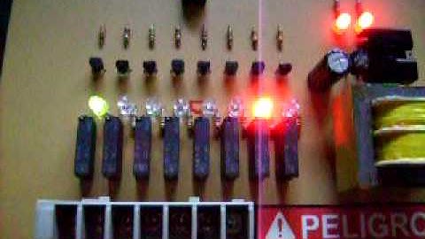 SEMAFORO  CON PIC 16F628A