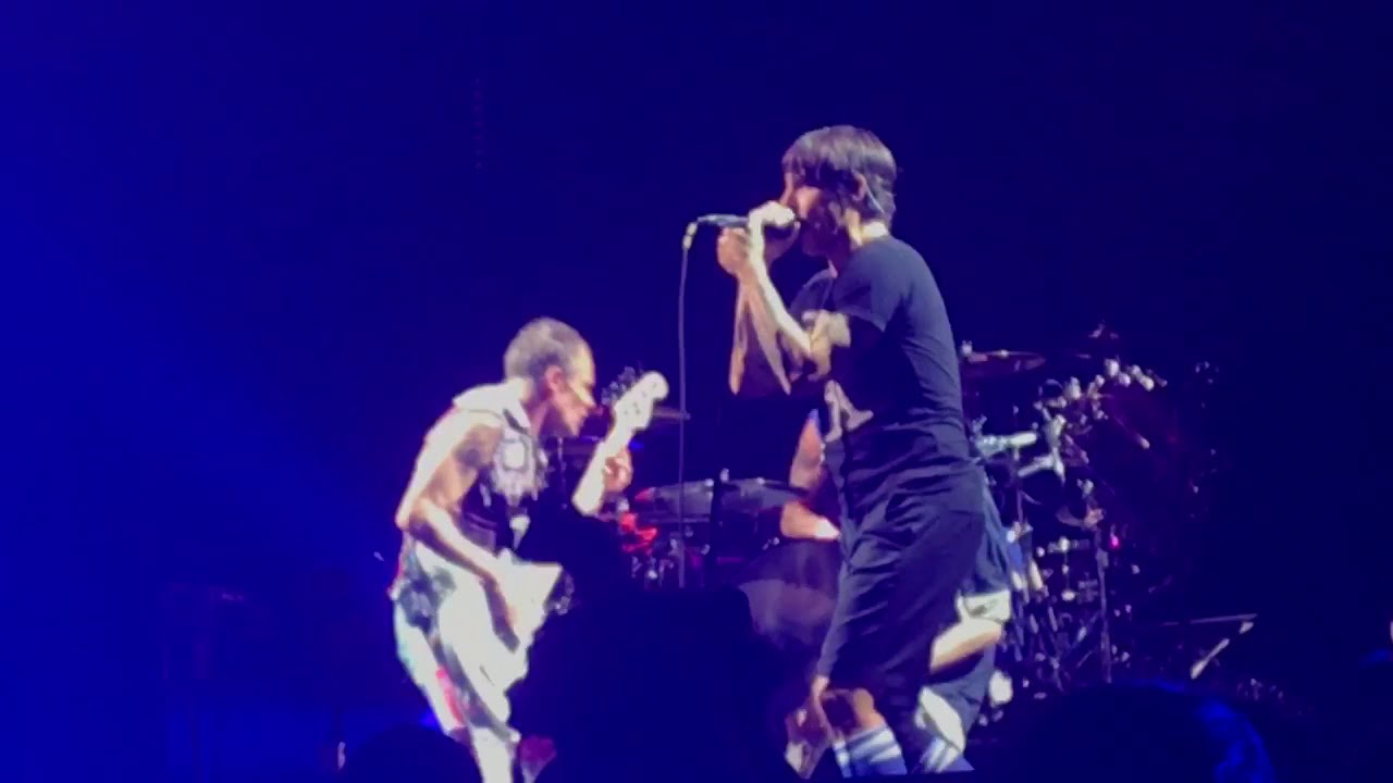 Red Hot Chili Peppers Tell Me Baby live at the Gila River Arena Glendale Az 2017 YouTube