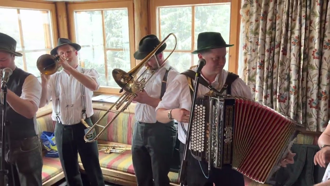 Alpenecho - Hallgrafen Musikanten