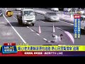 貨車撞雙載機車的交通意外