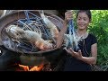 Lobster soup recipe taste delicious - Cooking Lobster eat delicious , Primitive Survival Skills ep22