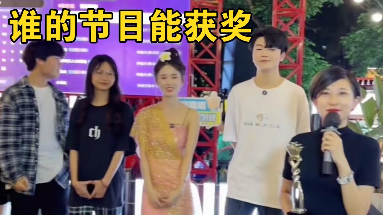 姑姑唱的好听，还是小哲唱的好听？【本樱姑姑】