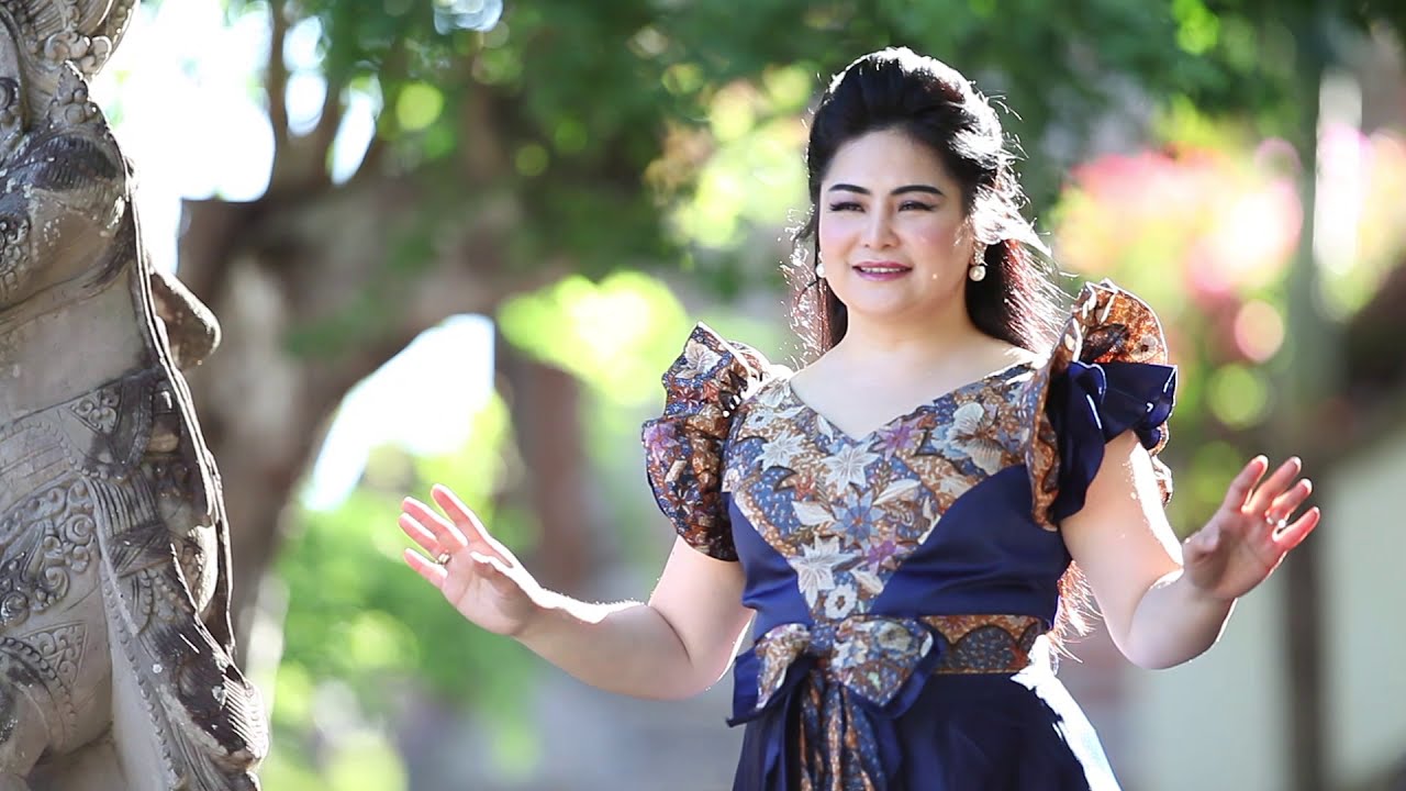 Ai Ai - Pertolongan-Mu (Mandarin Version)