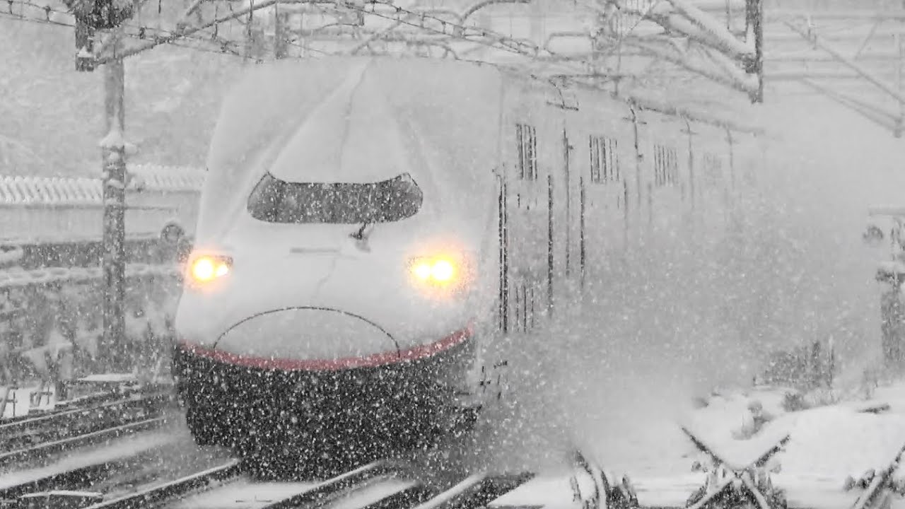 雪中激走! 上越新幹線E4系最後の冬 上毛高原高速通過映像集 Shinkansen bullet train passing through the snow