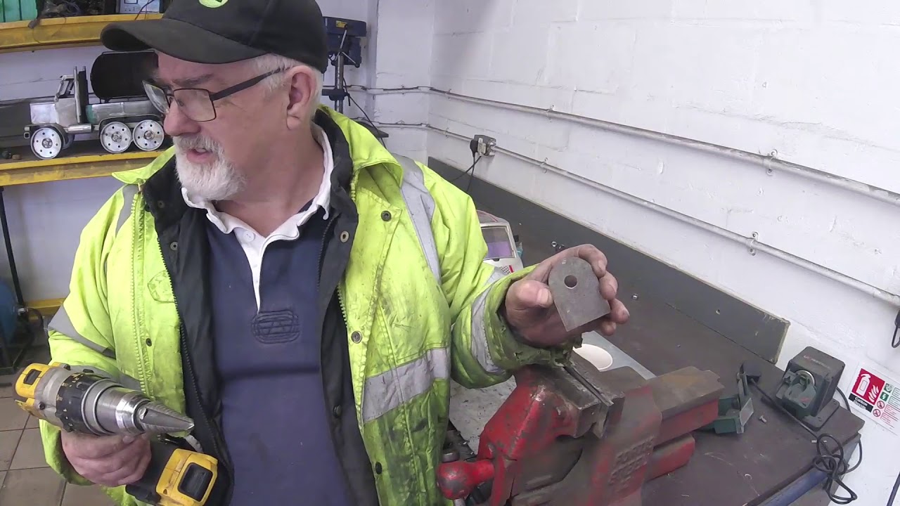 how i made the trailer side panels. farmbank trailers newport uk YouTube