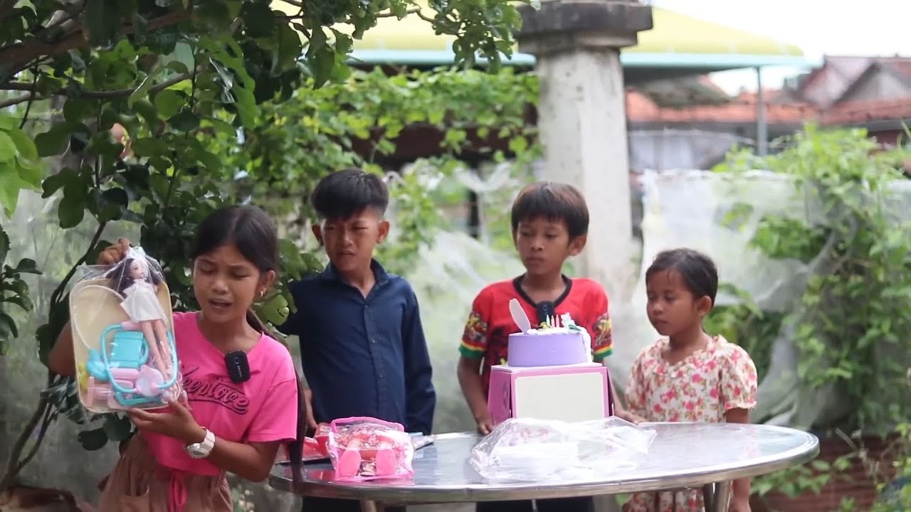 ខួបកណើតស្រមុី​ Short Film